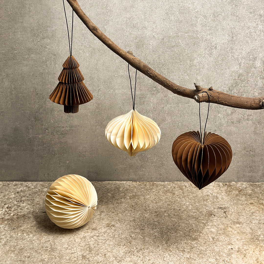 Sphere Ornament 8.5cm